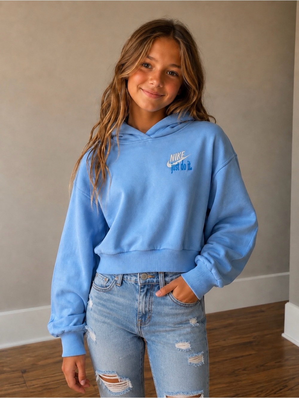 NWT Nike Sportswear Gurls Club Fleece Cropped Hoodie